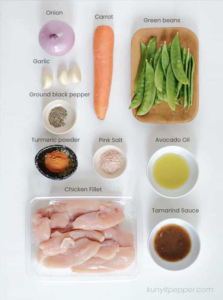 Ingredients to make Turmeric & Black Pepper Chicken