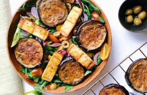 Grilled eggplant salad with halloumi