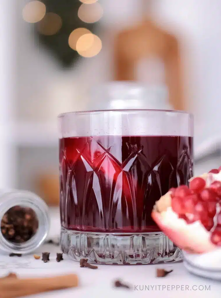 Non-Alcoholic Red Mulled Wine