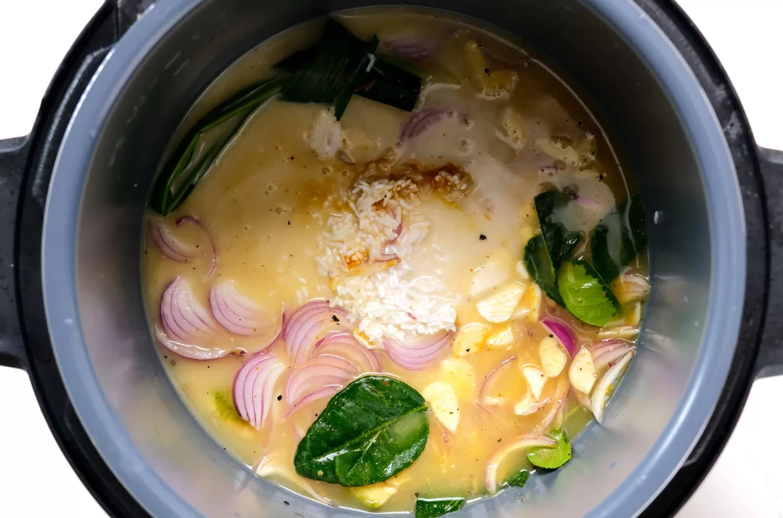Aromatic Indonesian Turmeric Rice with Coconut Milk